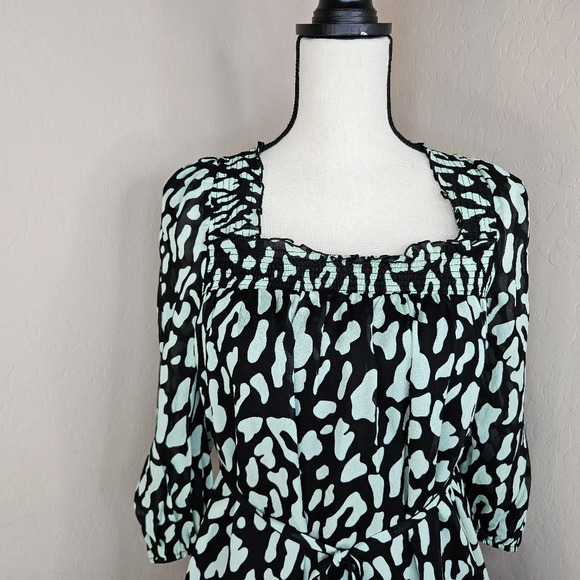 Diane Von Furstenberg Womens Black & Green Animal Print Mini Dress Sz XXS - Picture 2 of 13